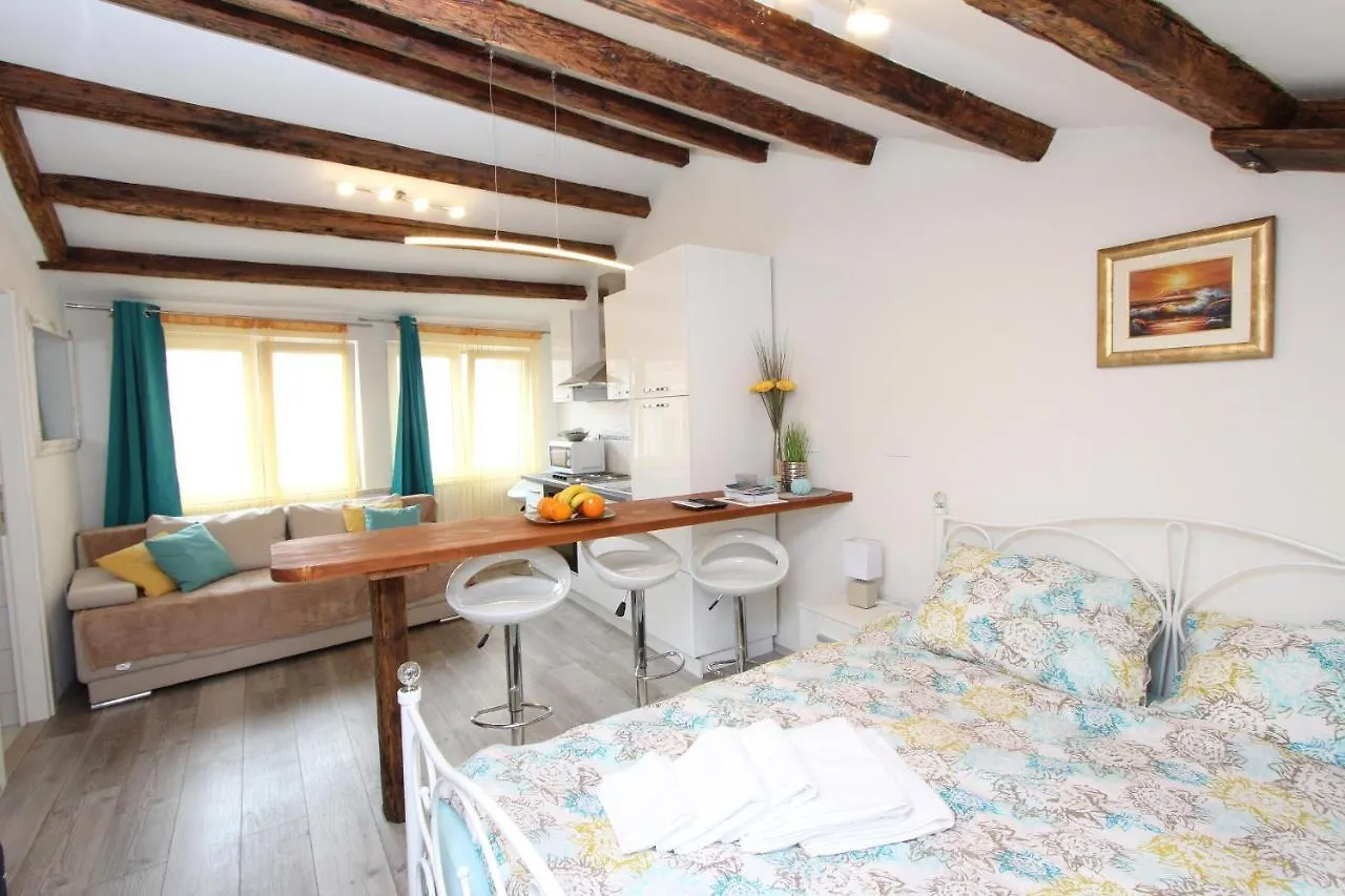 Studio Mira Rovinj 0*,