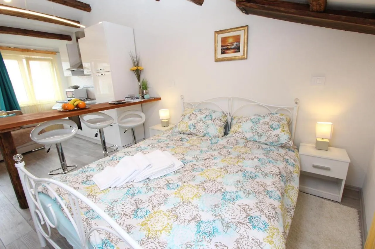 Apartment Studio Mira Rovinj