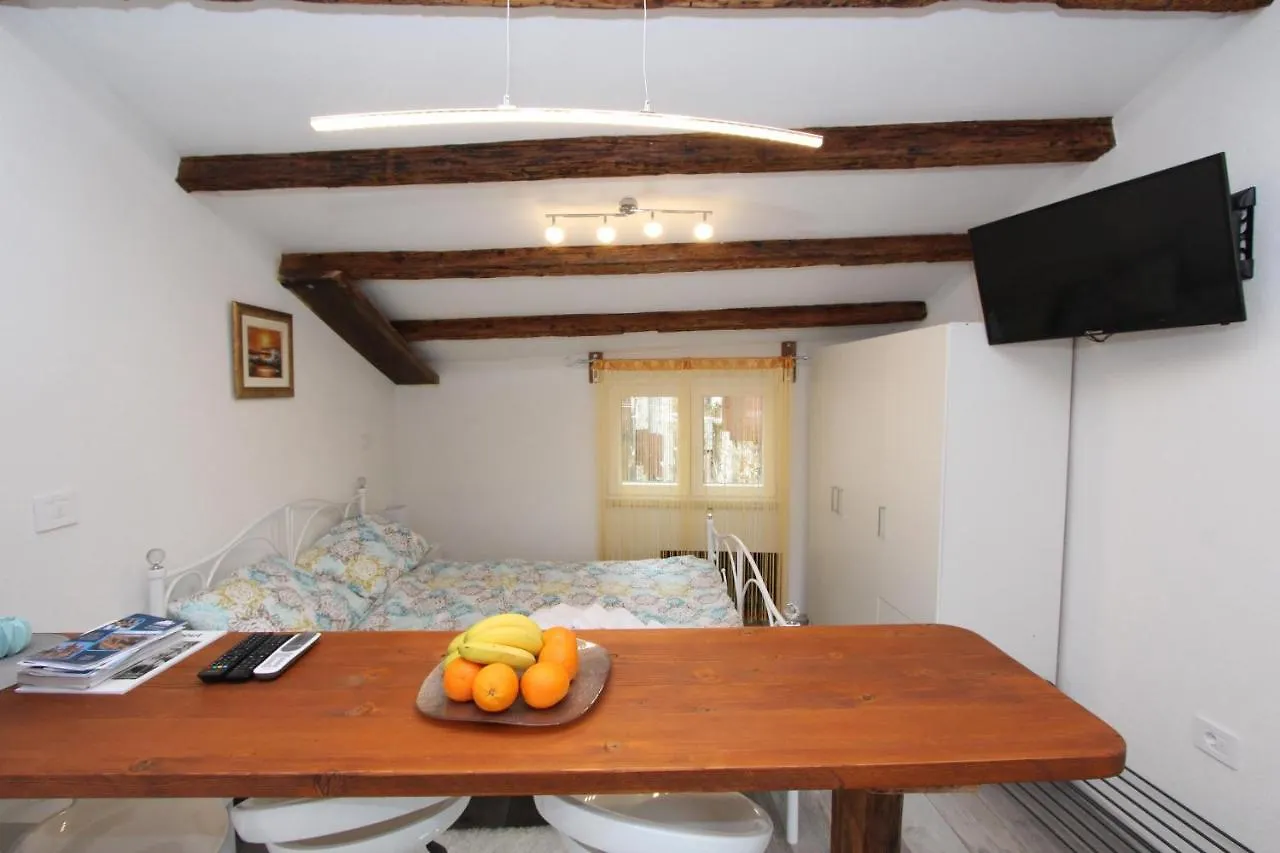 Apartment Studio Mira Rovinj Croatia