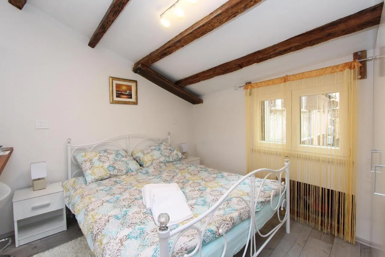 Apartment Studio Mira Rovinj